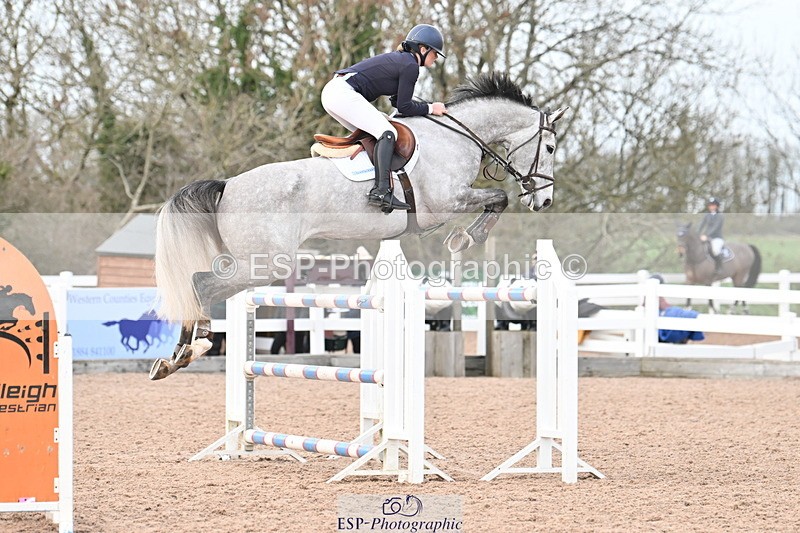 231208A-142055-01086 - Cls 7 National 1.30m & 1.40m