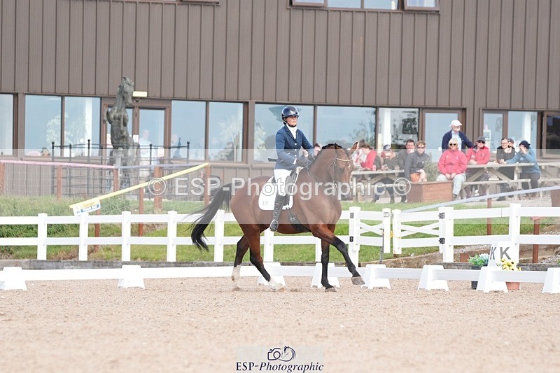 250906-134329-03706 - 019-Loretta.JoynsonOjengel.CVH