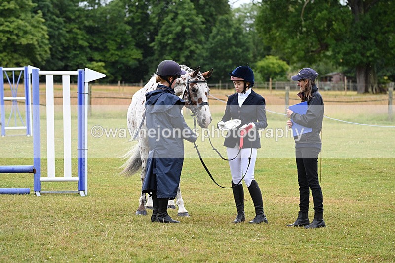 WJ6_8939 - Class 10 Coloured in-hand