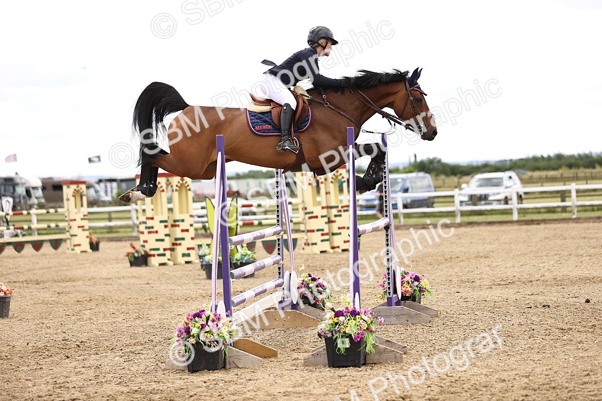 SBM_003677 - Class 22 - Senior Foxhunter 1.20m