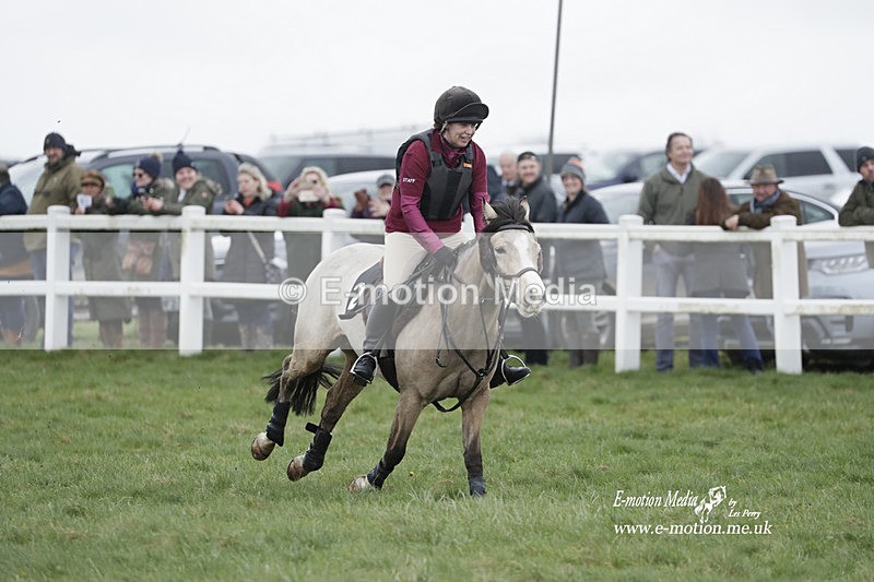 PtP 260323 0104 - New Forest Hounds Point-to-Point Larkhill 26/03/23