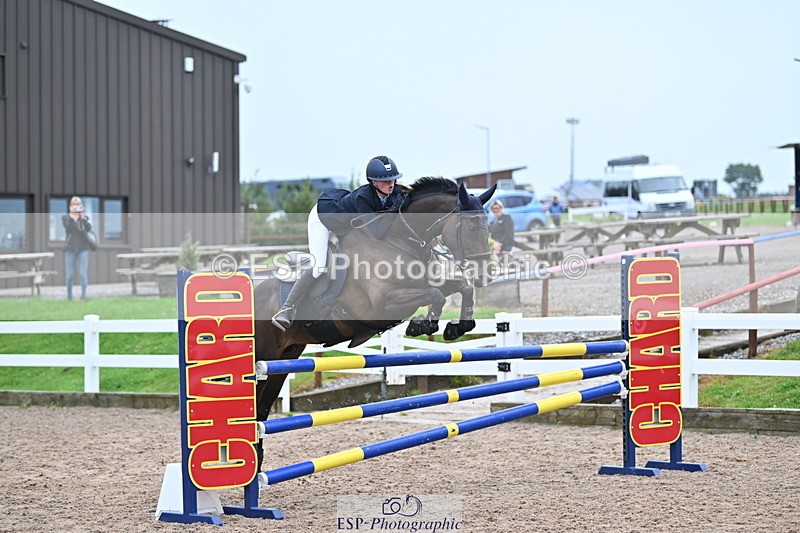 240907A-113031-01148 - Cls 8 1.05m Amateur Qualifier