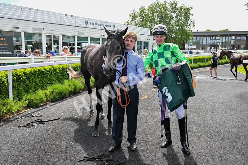 300526-Race 3-Mr Writer-0426 - Race 3 14.58pm Download The Raceday Ready App Maiden Stakes
