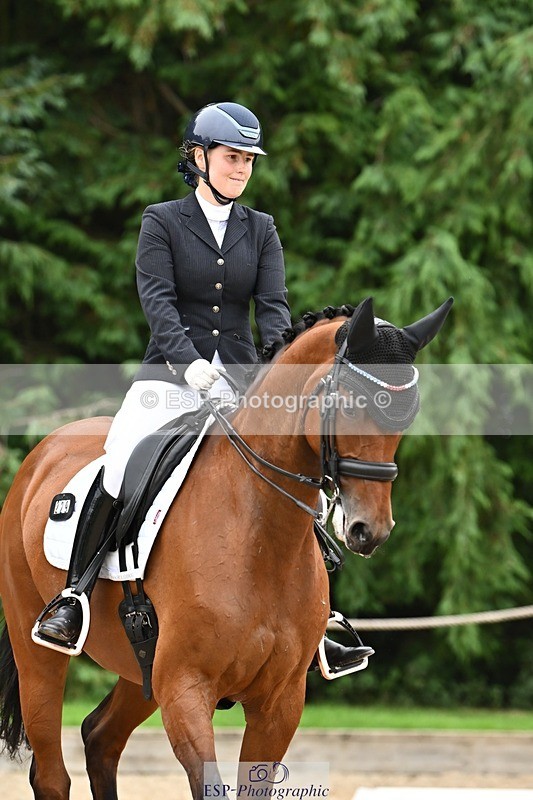 240811-114034-05235 - 229-Charlotte.Mack-Unchained.Melody