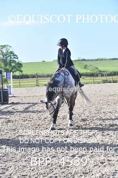 BPP_4539 - CLASS 9 Senior Newcomers/ 1.10m Open