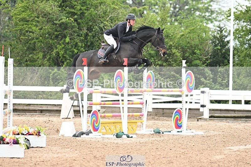 250424-121723-04243 - Cls 21 - 1 Star Gold Tour