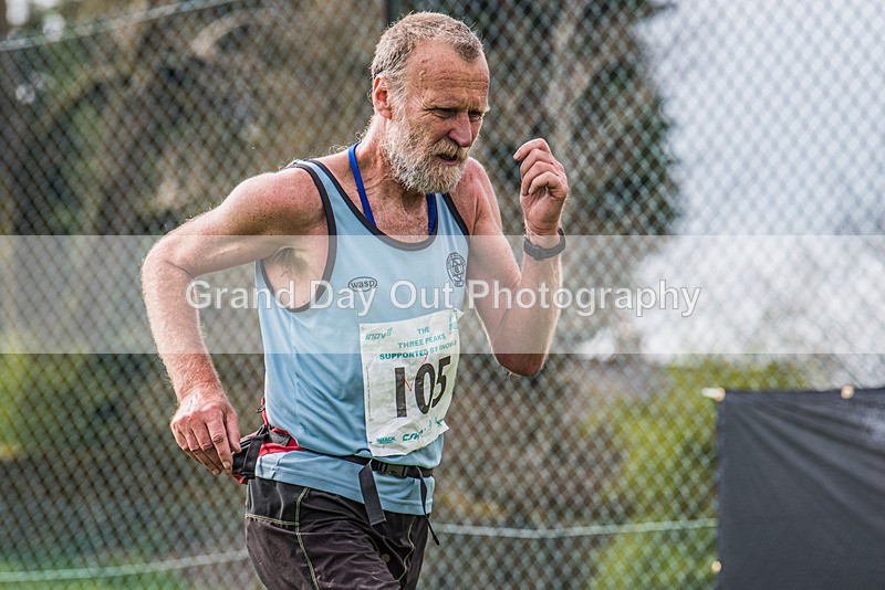 3 Peaks-3372 - The 3 Peaks Race - The Finish - Saturday 29th April 2023