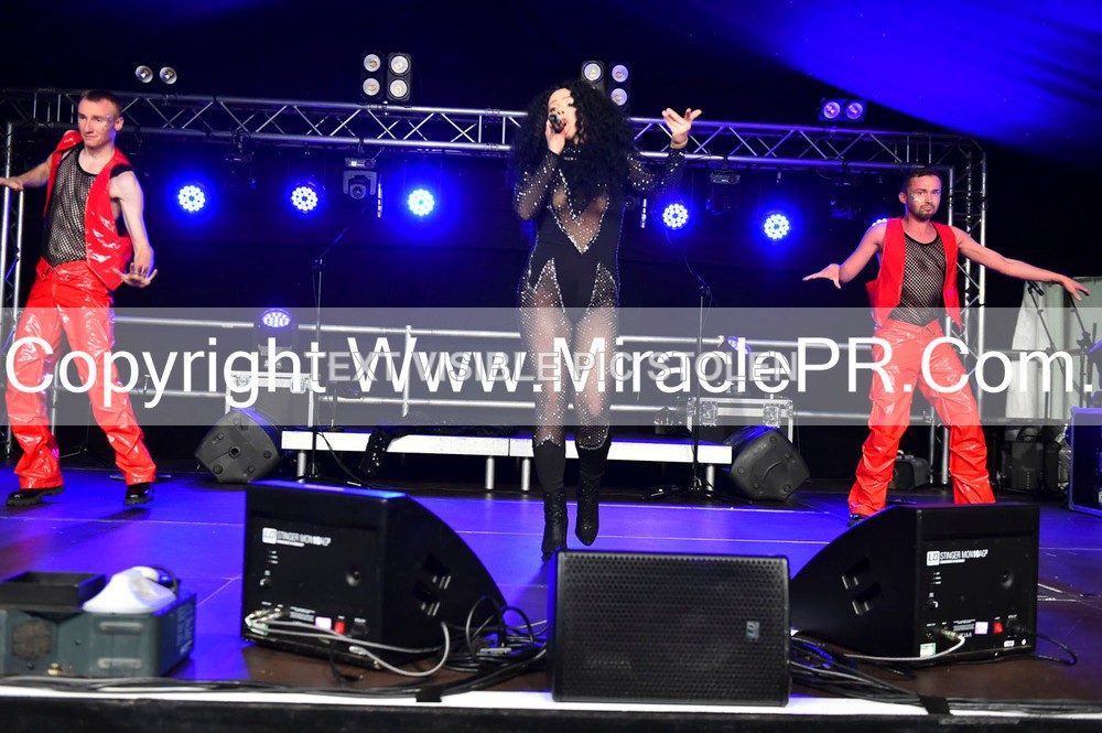 SH4_6632 - The Cher Experience