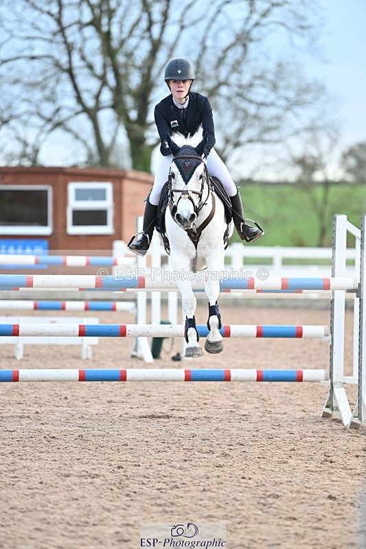 231119A-143917-06146 - Sun Cls 9 National 1.15m