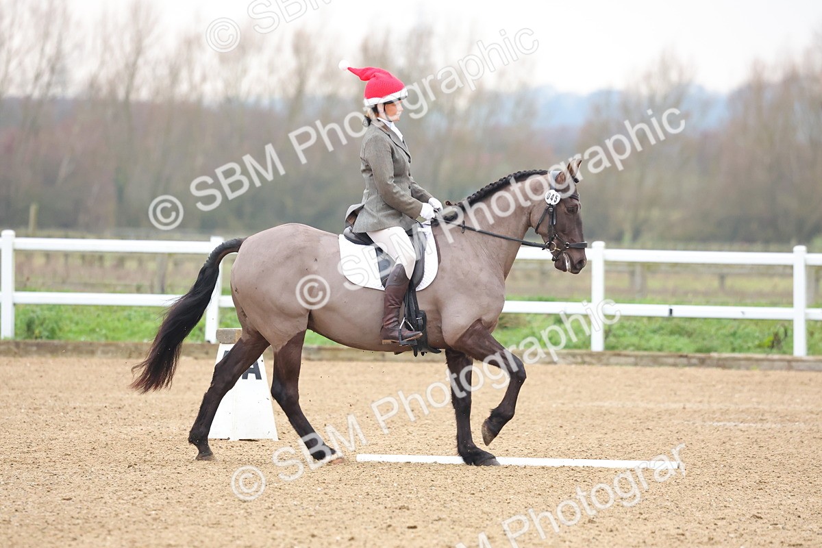 SBM_001296 - Class 8-11 - Novice 2 - Elementary 2