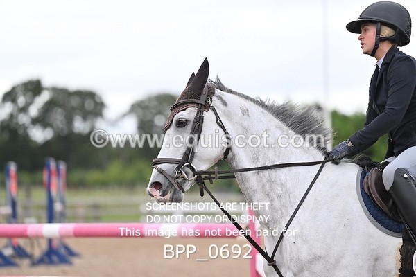 BPP_0692 - CLASS 8 Senior Newcomers/ 1.10m Open