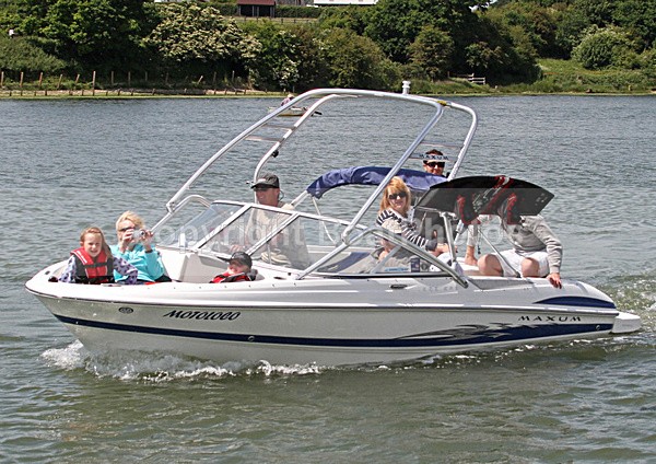 100613 MOTOLOCO IMG_2103 - Motorboats - Open
