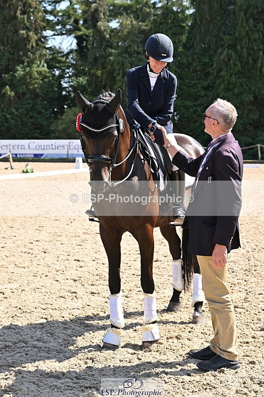 250810A-153226-08118 - Adv Medium SILVER Presentations