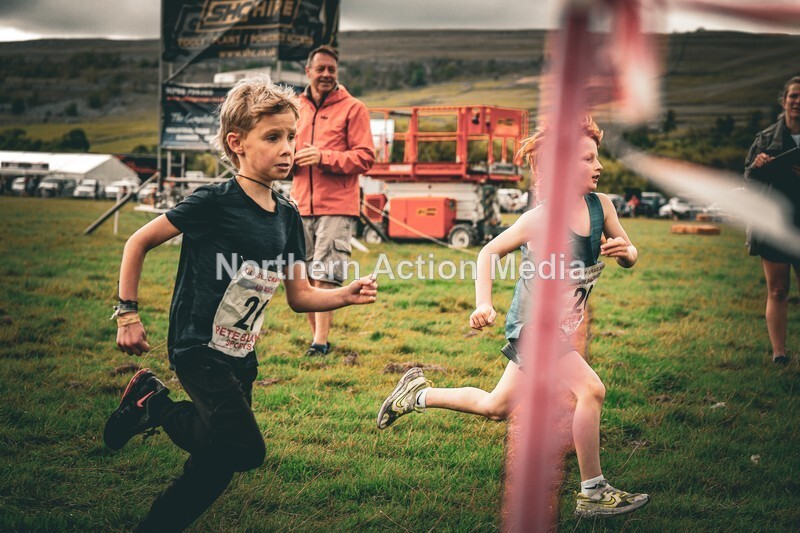 DSCF6123 - Kilnsey Crag race