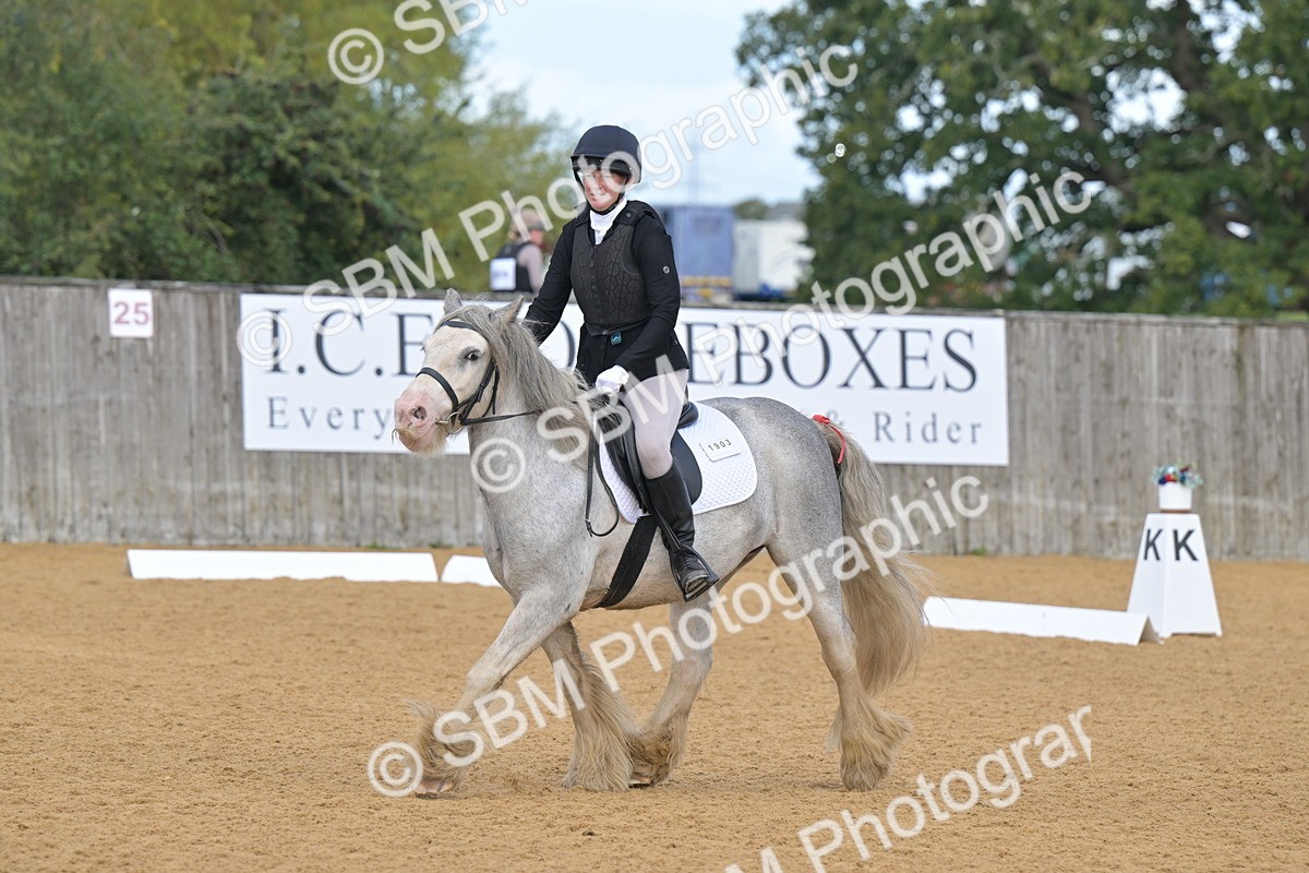 SBM_03735 - D2 - Small Tour Championship Intro 2