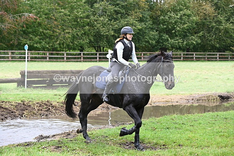 WJ6_6101 - Time at Photographer 12:41 to 13:05