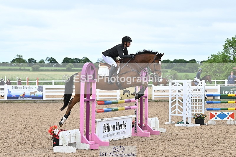 240523A-104115-01564 - Cls 1 Snr 1.05m and 1.10m