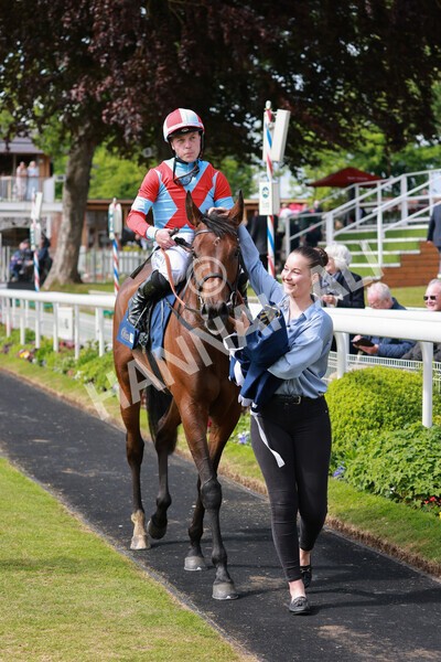 yr21052022r4-36 - Race 4: 3:30pm William Hill Brontë Cup