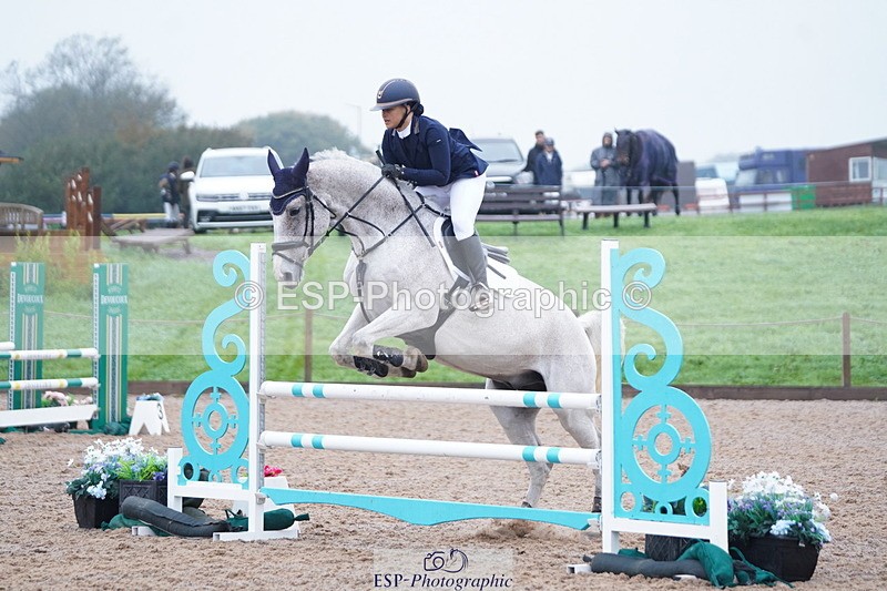 241006A-101702-05888 - Cls 18A&B Snr Disc & 1.00m Open