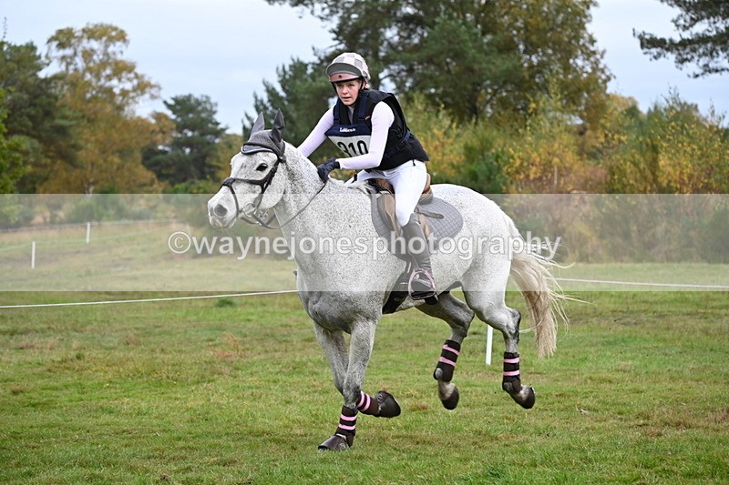 WJ6_4467 - 100cm Cam 1 Time 14:36 to 14:22