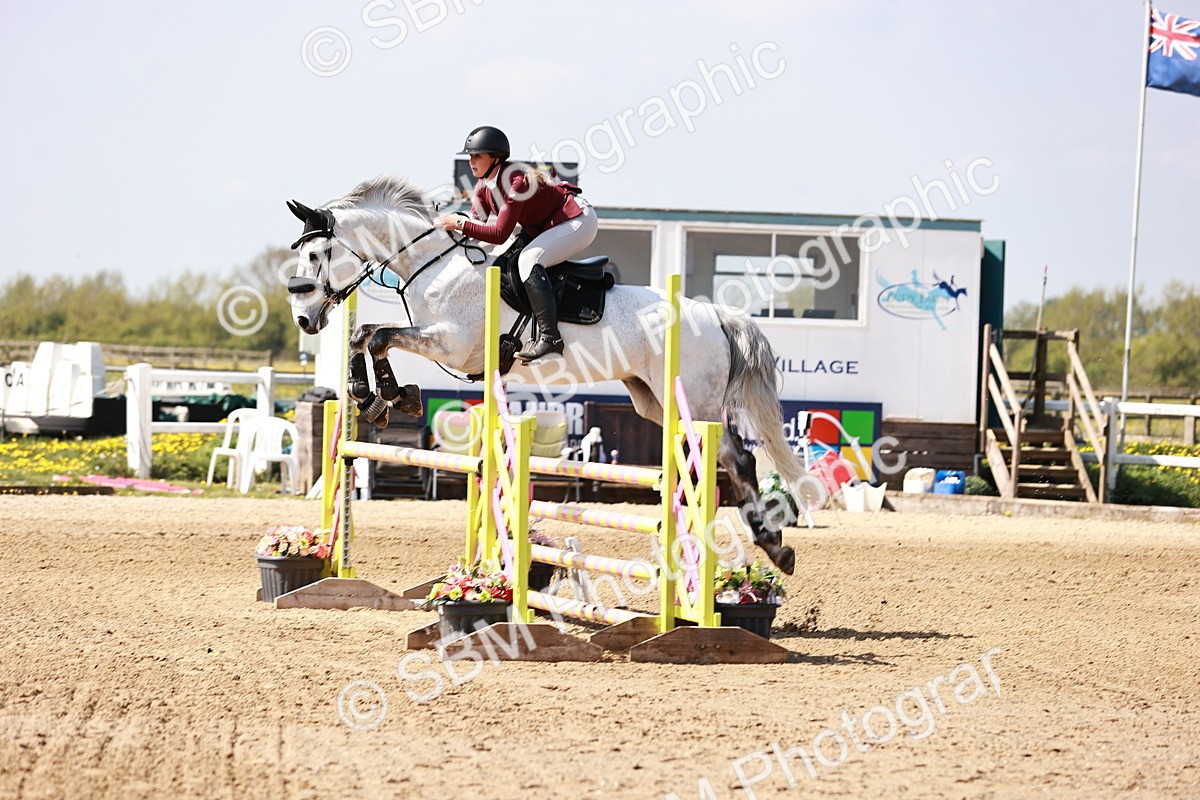  - Class 23 - Senior 1.05m