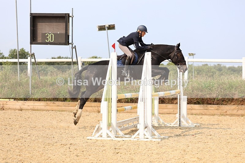 3E7A1595 - Class 4: Senior British Novice/90cm open