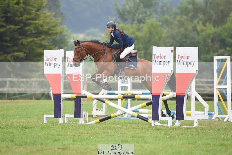 230618-101618-10330 - Cls 28 British Novice & 80cm Open