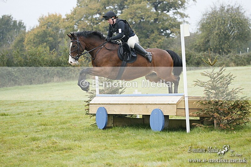 WWHT 181020 WWHT 181020 329 - WWEC Novice Restricted (0.80m) 18/10/20