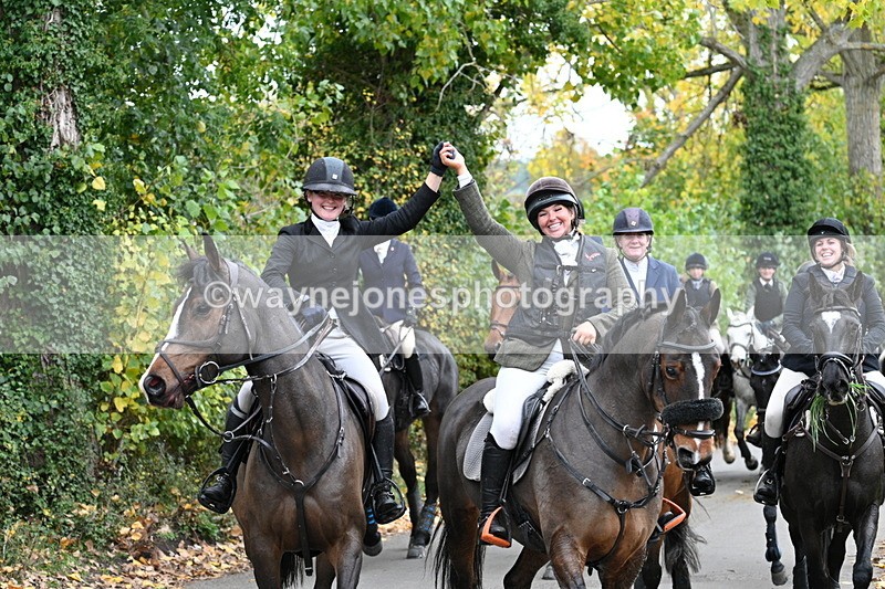 WJ7_7239 - Walk Home..