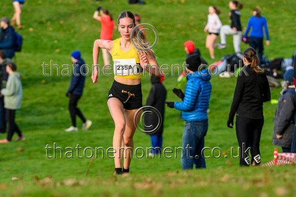 NatRel25-925664 - Senior Female Set One