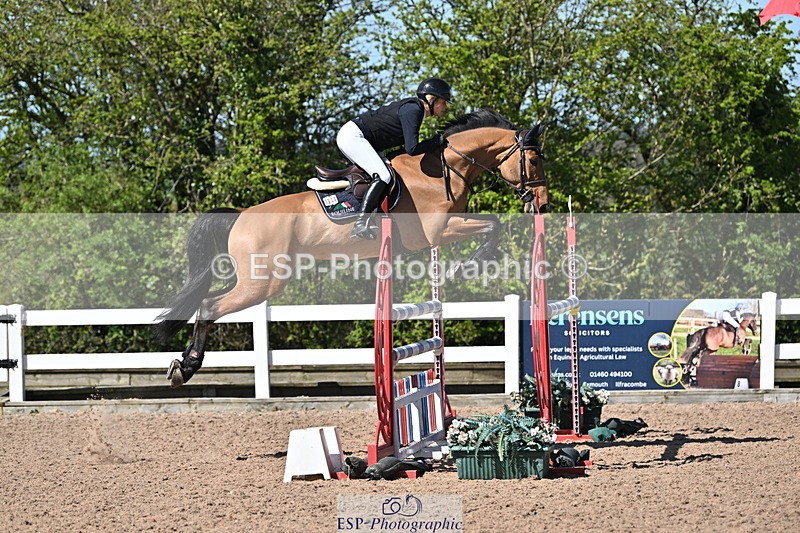 240418A-113357-02302 - Cls 29, YH 6yr 1.20m