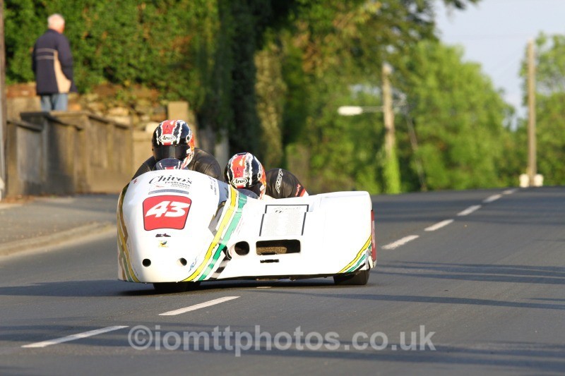 TT148616 - Tuesday Practice - Sidecars