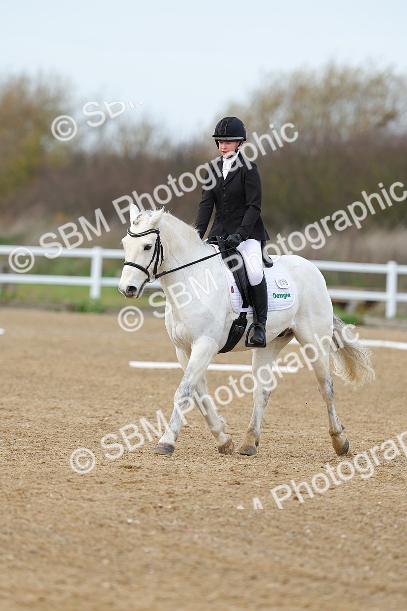 SBM_003802 - Class 7 - Novice 3