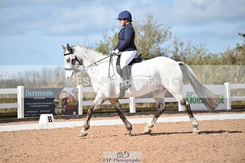 240324A-124620-02374 - Novice 28, 12.15 to 13.00