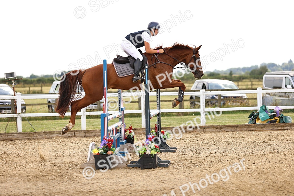 SBM_002306 - Class 18 - Ariat Senior British Novice- 90cm Open