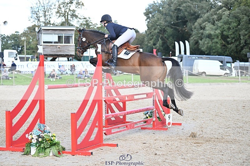 231022-131534-26985 - 352-GREANNANSTOWN.QUARRYMAN.GIRL-Grace.Taylor-SJ