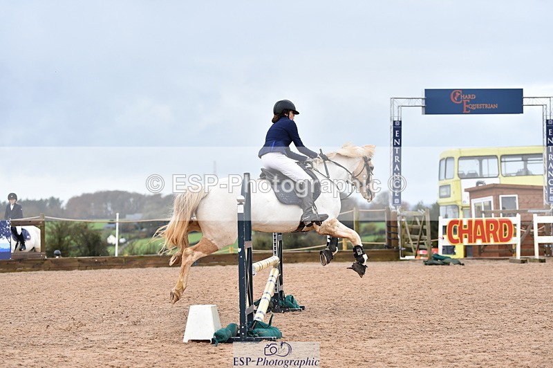 231118A-110314-01164 - Cls 20+21 Club and Schools 80cm