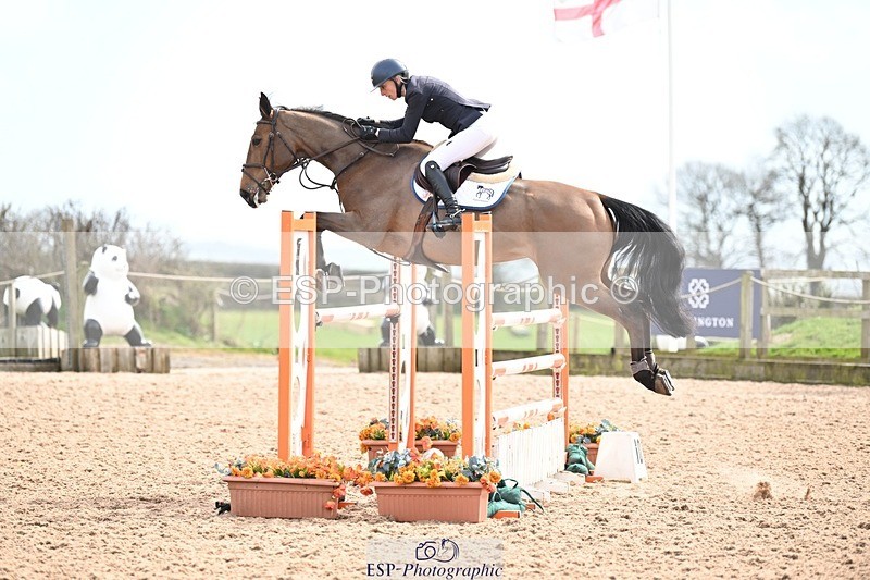 250329-121213-04456 - Cls 15 Snr Foxhunter