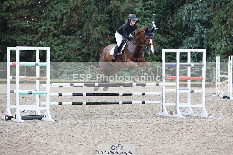 250831A-122420-10183 - Cls 42 Snr 1m Grand Prix