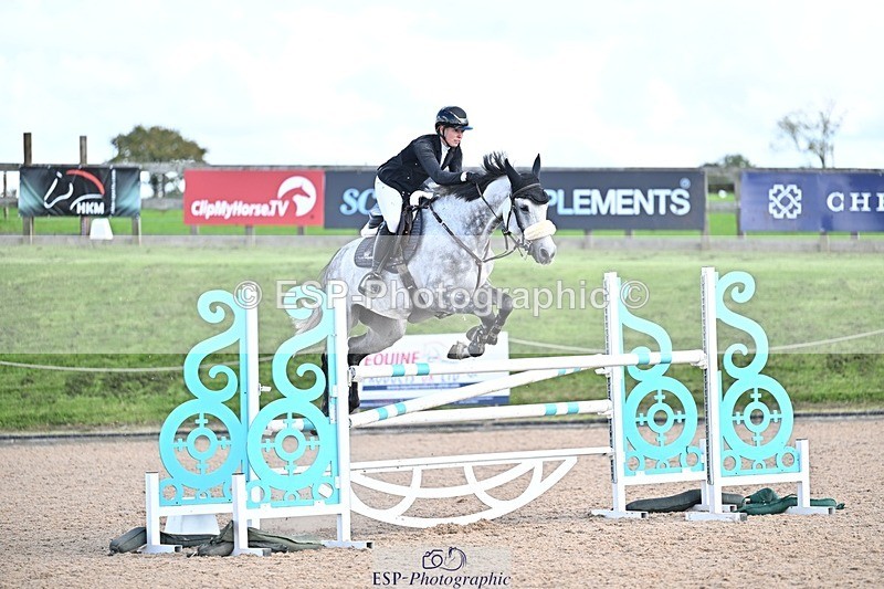 250924-135817-00496 - Cls 6 Foxhunter and 1.20m Open