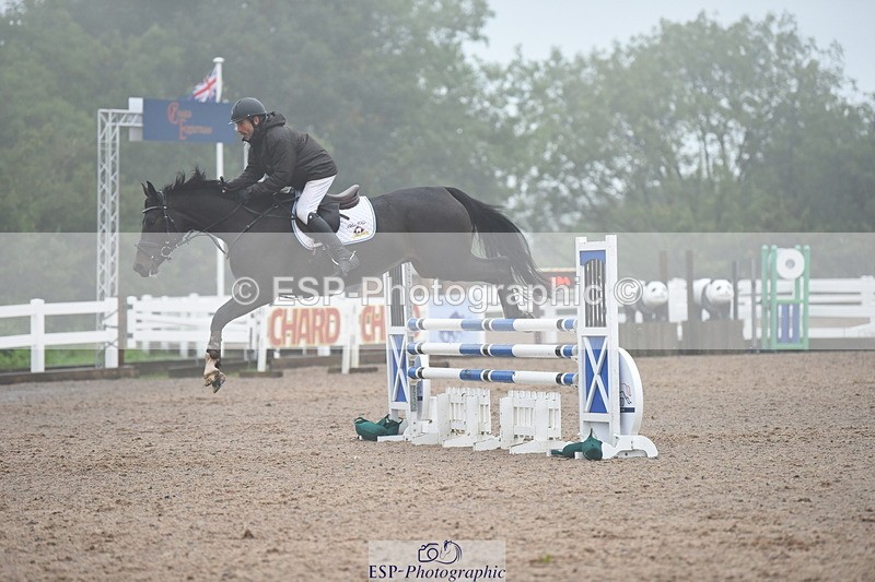 230917A-132940-07102 - Cls 35 Snr Discovery & 1m Open