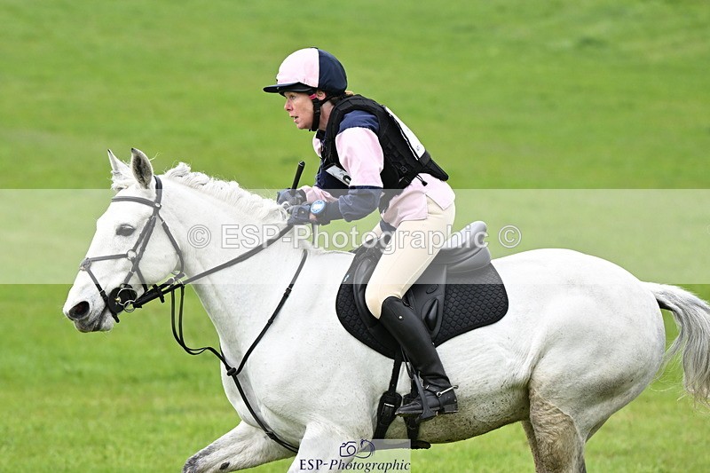 250419-124158-10430 - 419-Susanna.Morris-BREEOGUE.BREEZE