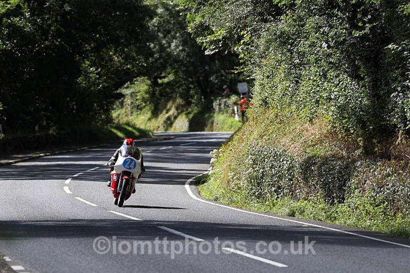 FOM_0542 - 350cc Classic TT