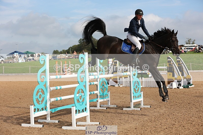 230915A-104116-01507 - Cls 2 Snr Foxhunter