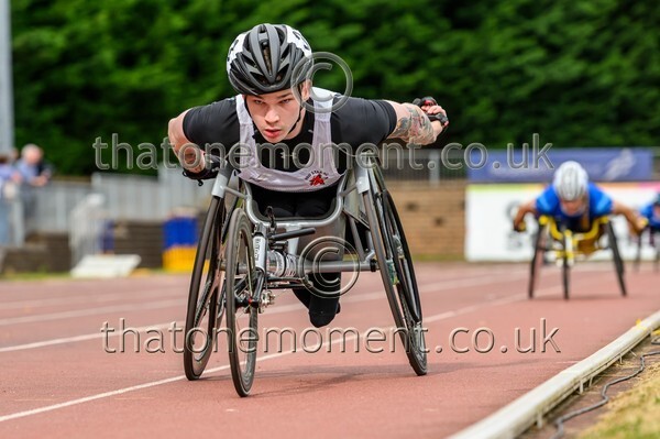 Sen25SUN-915734 - Track Male