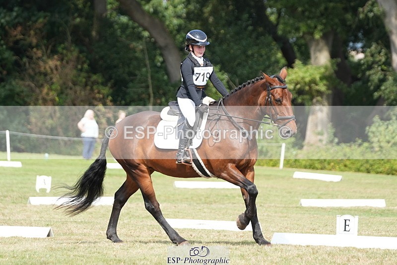 250823A-152331-32277 - PC70 Ride Off