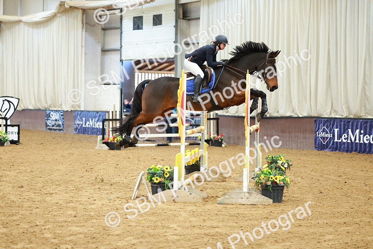 SBM_007056 - Class 19 - Senior Newcomers 1.10m