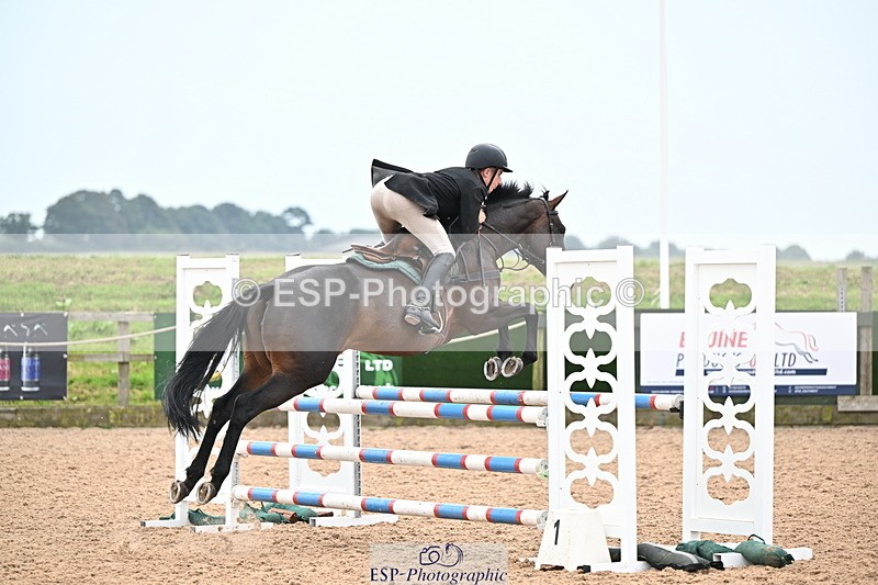 240828A-123457-00388 - Cls 3 Snr 1.05m Open