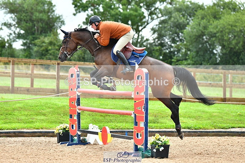 230723A-093447-10587 - Cls 4, 2 Star Small 1.30m