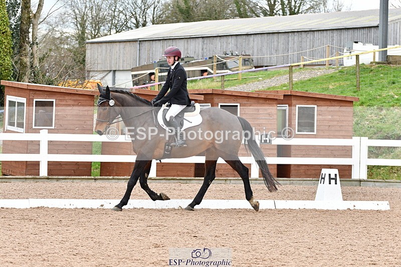 240107A-140718-02037 - UnAff Novice 28 and 30